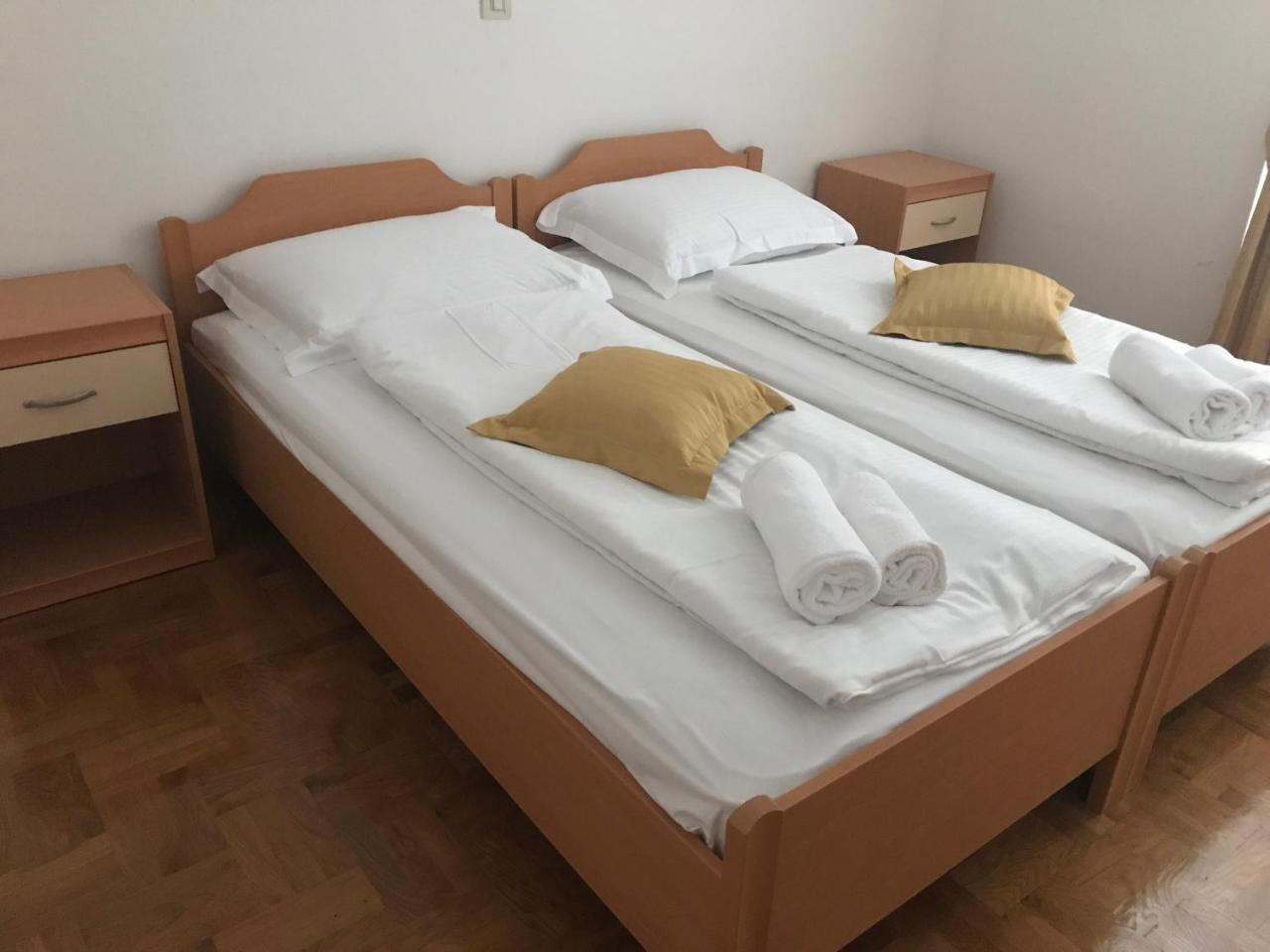 סבטי פטר Apartments Marija מראה חיצוני תמונה